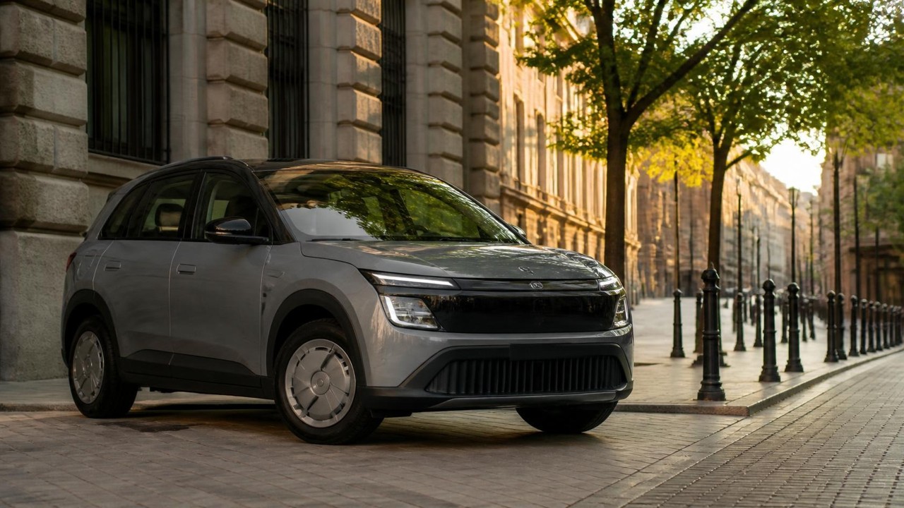 Nejlevnější Škoda Epiq 35 startuje v Česku na 619 000 Kč. Dojezd 325 km, tepelné čerpadlo za příplatek