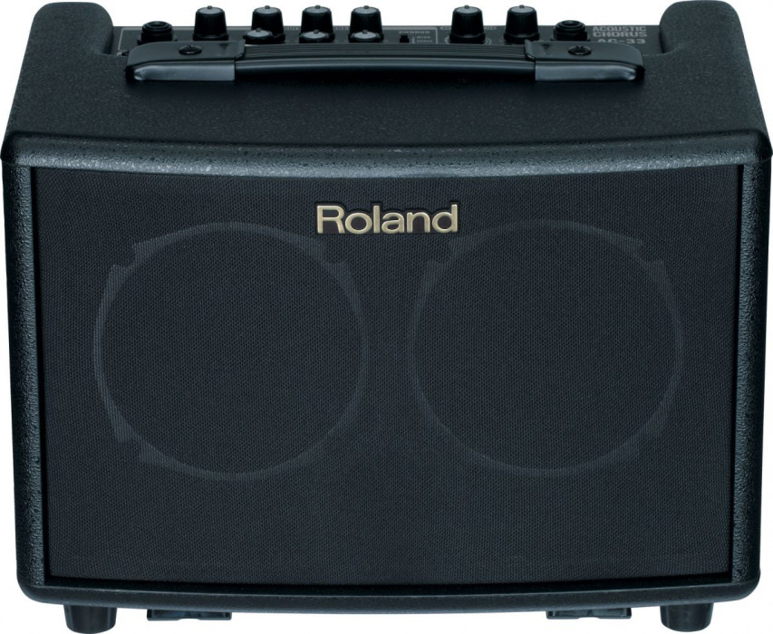Roland AC 33