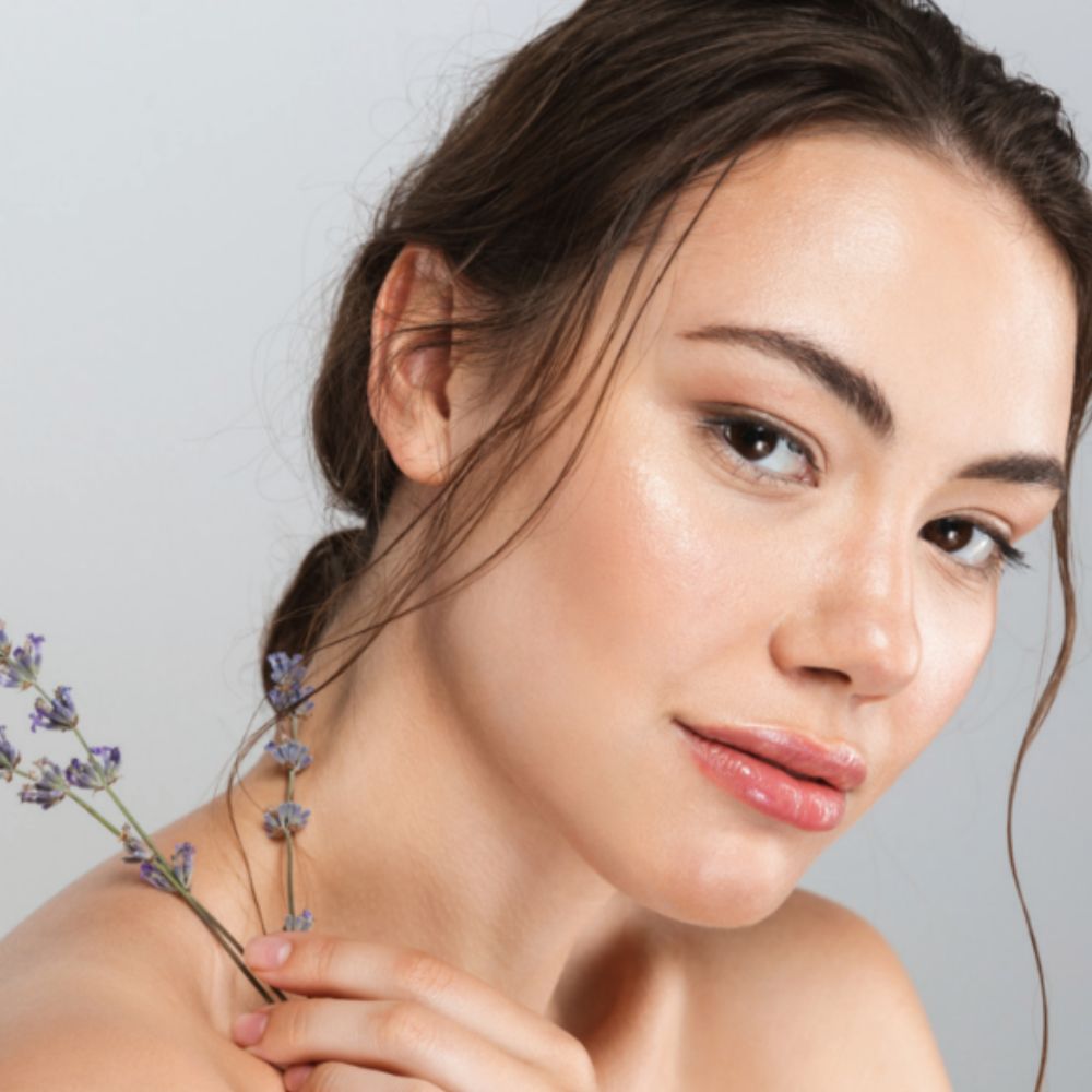 Lavender Organic Oil Šampon proti mastným vlasům s organickým levandulovým olejem Lavender 300ml